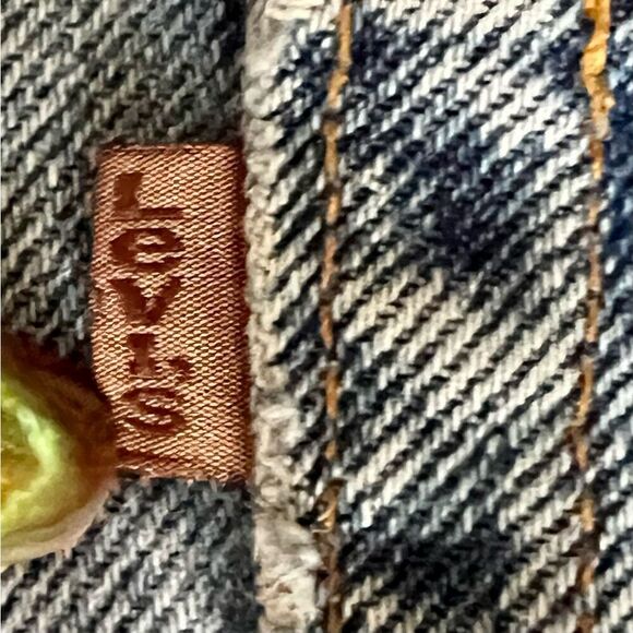 VINTAGE Levi’s 540 Brown Tab Relaxed Fit Jeans. - Picture 14 of 16